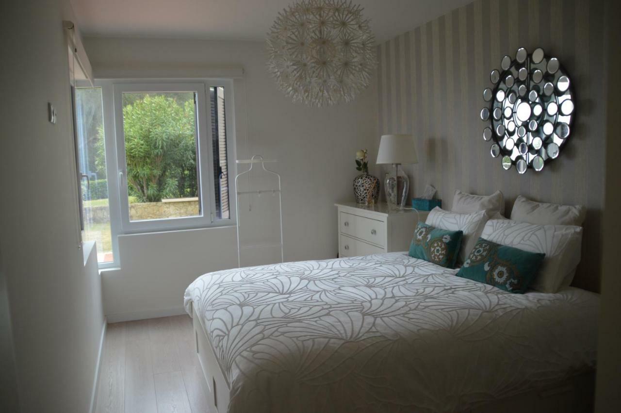 Amazing & Pool With Garden Holiday home *