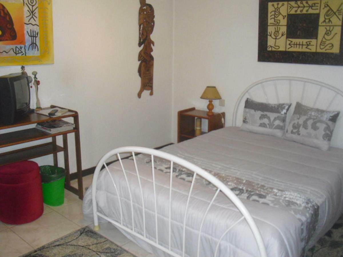Bed & Breakfast Casa Teresinha Sesimbra