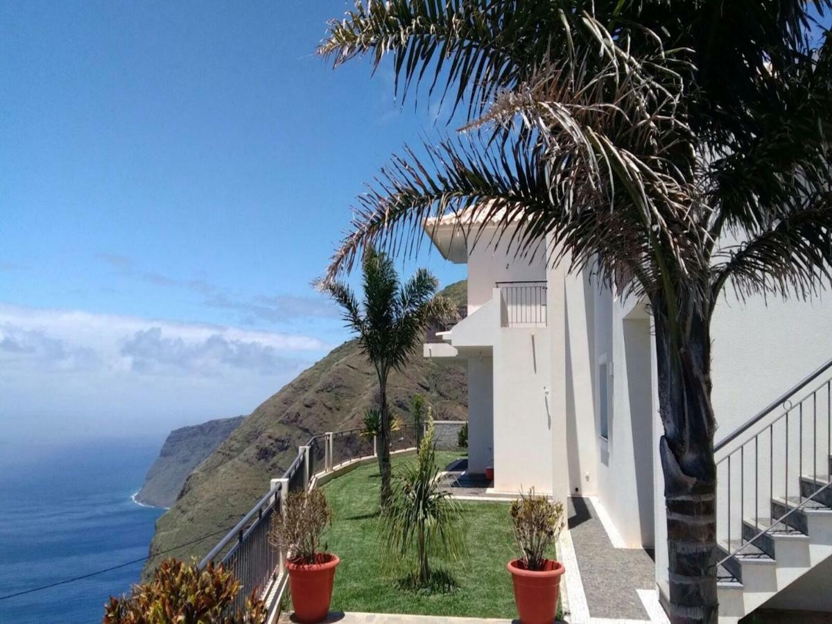 Best Sea View in Madeira-Casa Farol *