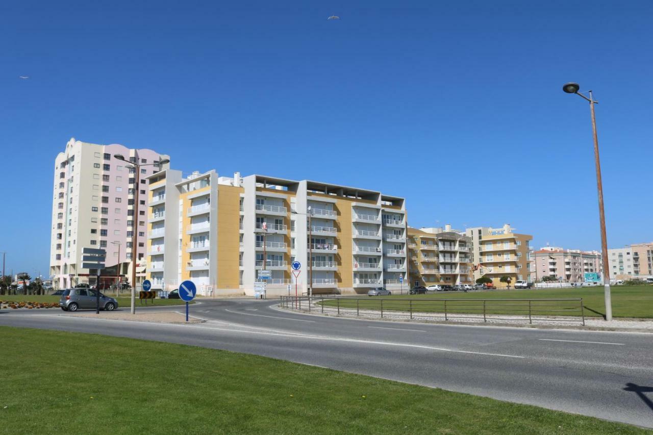Apartment Nuno Moco Peniche