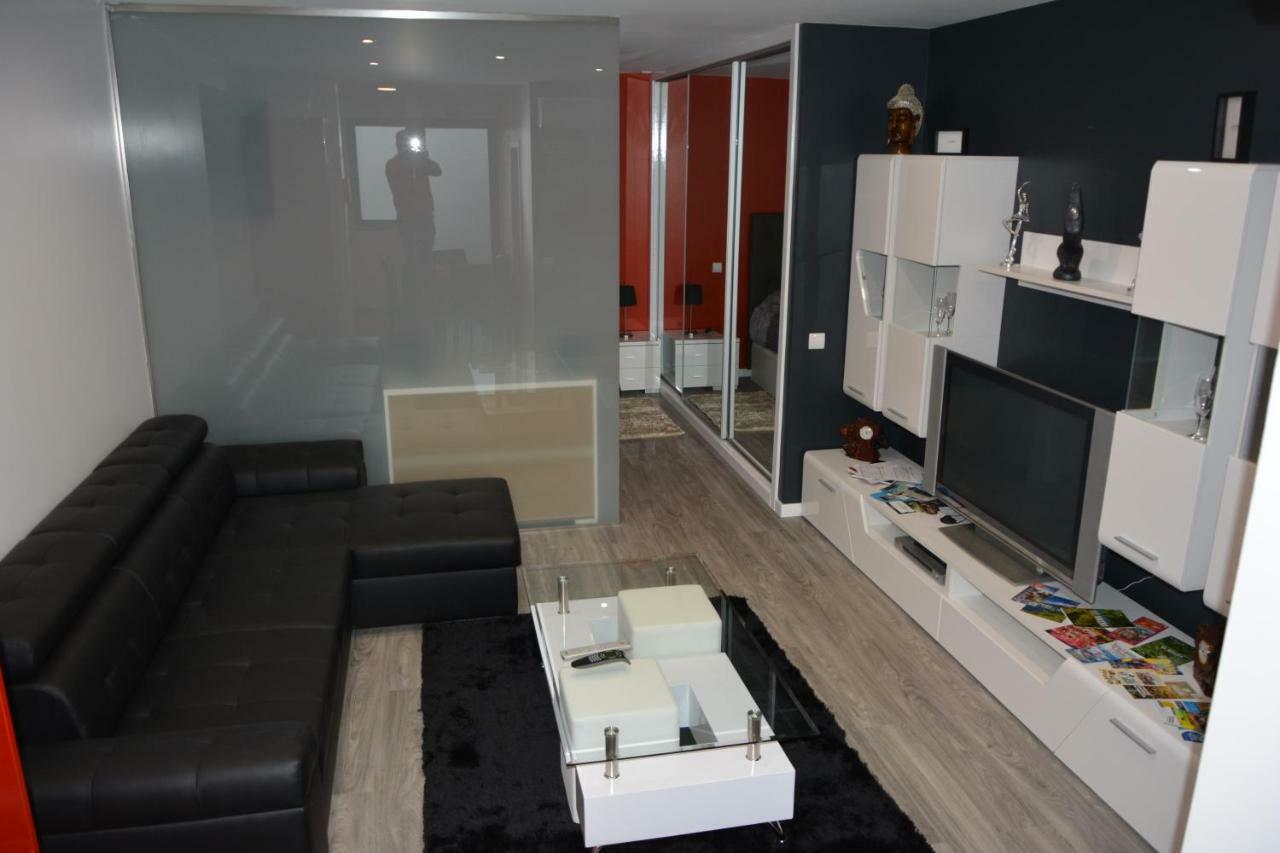 De 40 M² En Madeira, Con 1 Habitación *