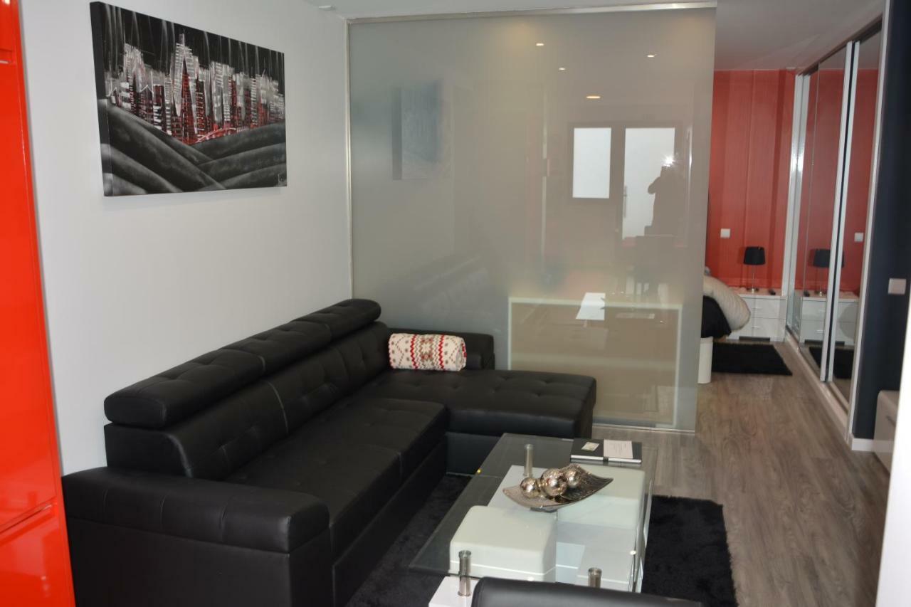 De 40 M² En Madeira, Con 1 Habitación