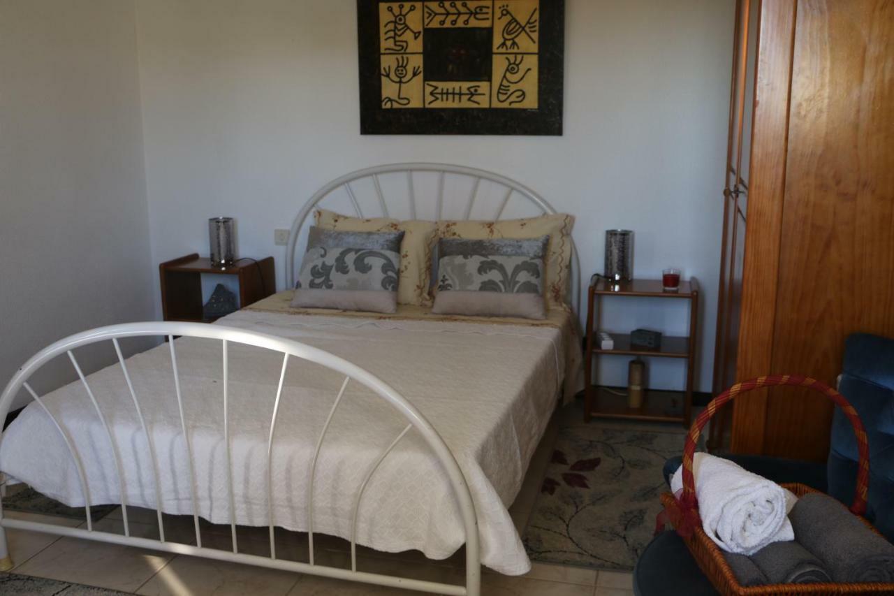Bed & Breakfast Casa Teresinha Sesimbra