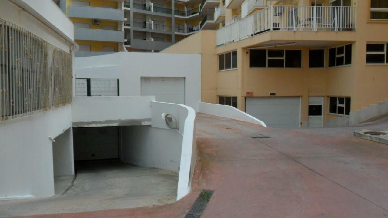1p Torre Sol Casas & Papeis Apartment Armacao de Pera