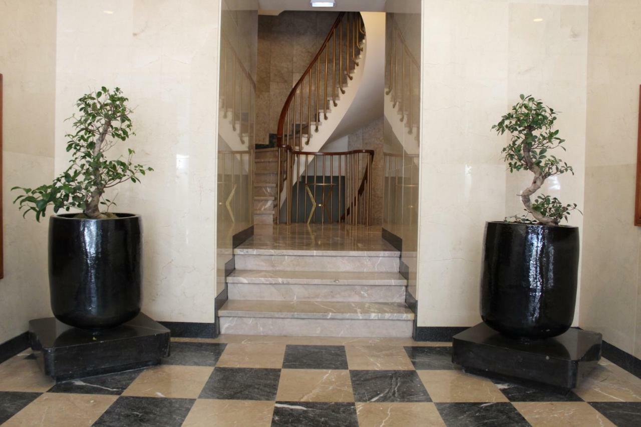 Unique Penthouse Near Livaria Lello - 40m2 Terrace And Free Parking Apartamento