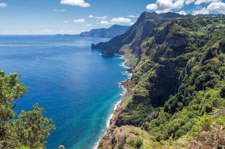 Plaza Charming Flat Santa Cruz (Madeira)