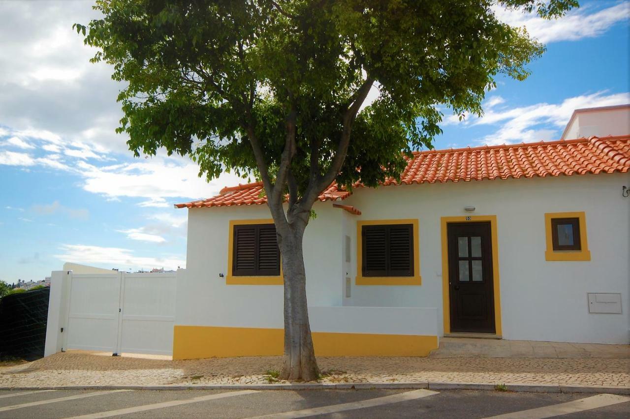 Baltum - Free Private Parking - Wifi - Airco # By Bedzy # Holiday home Albufeira