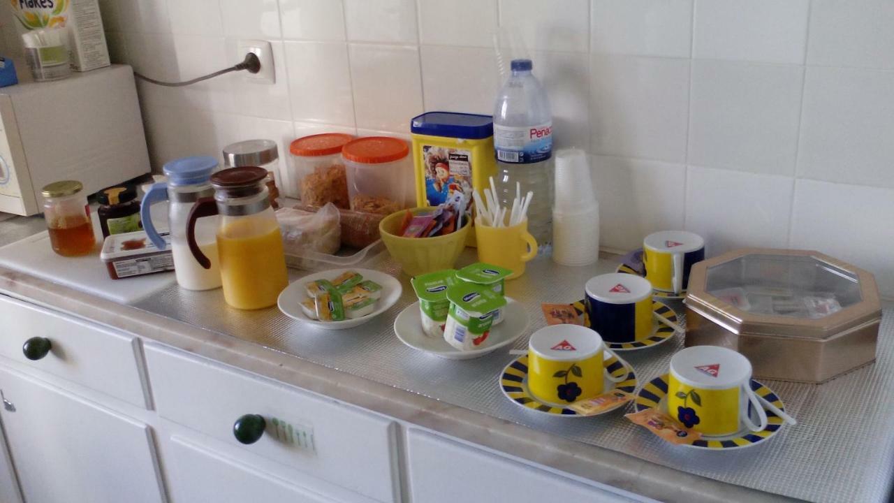 Tagus Host - 40308al- 44211al Casa de hóspedes Santarém