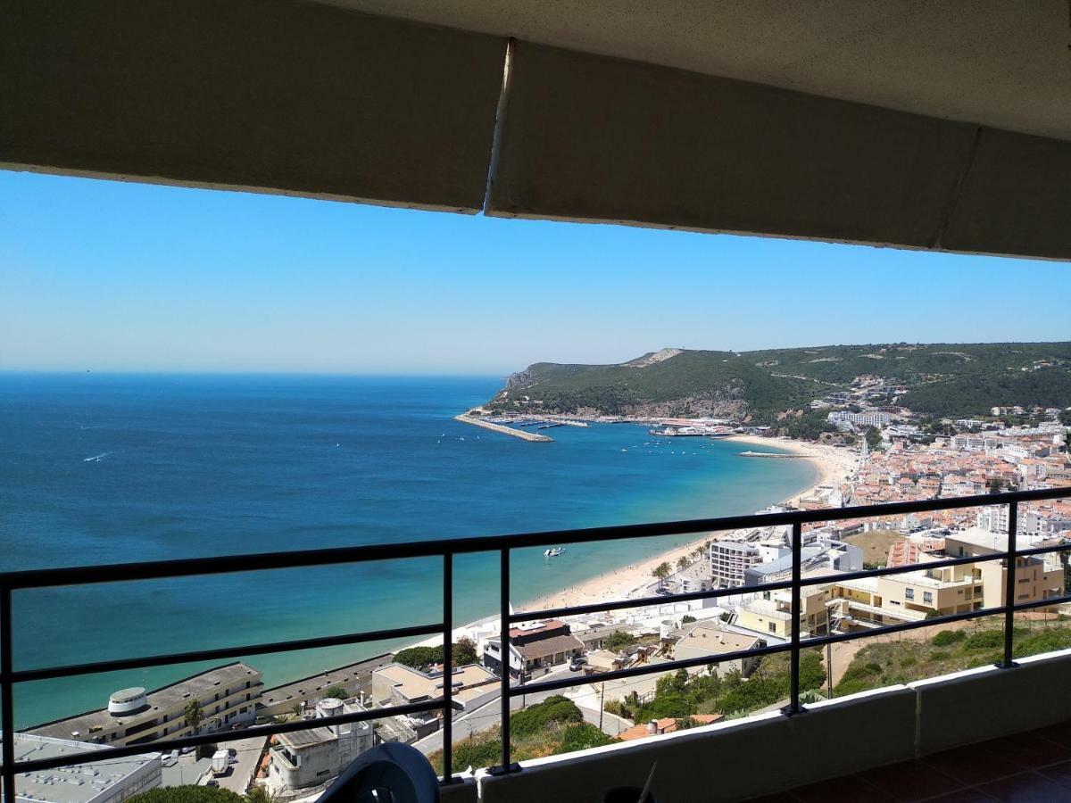 Edificio Panoramico - Falesia De Sesimbra