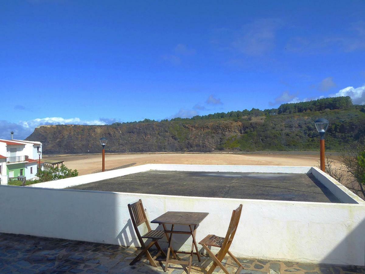 Pedra Dos Corvos Beach House Apartment Odeceixe