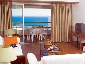Aparthotel Dom Pedro Portobelo 4*