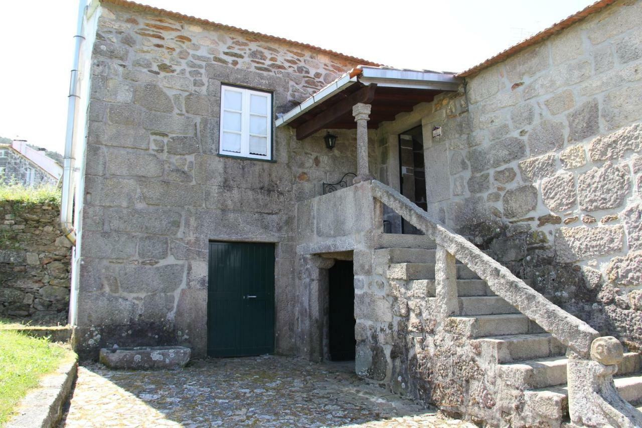 Casas Da Loureira - Casa Da Piscina E Batatas Ii * Vila Nova de Cerveira