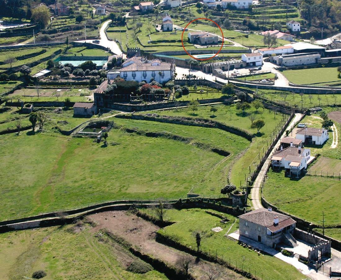 Casas Da Loureira - Casa Da Piscina E Batatas Ii Country house *