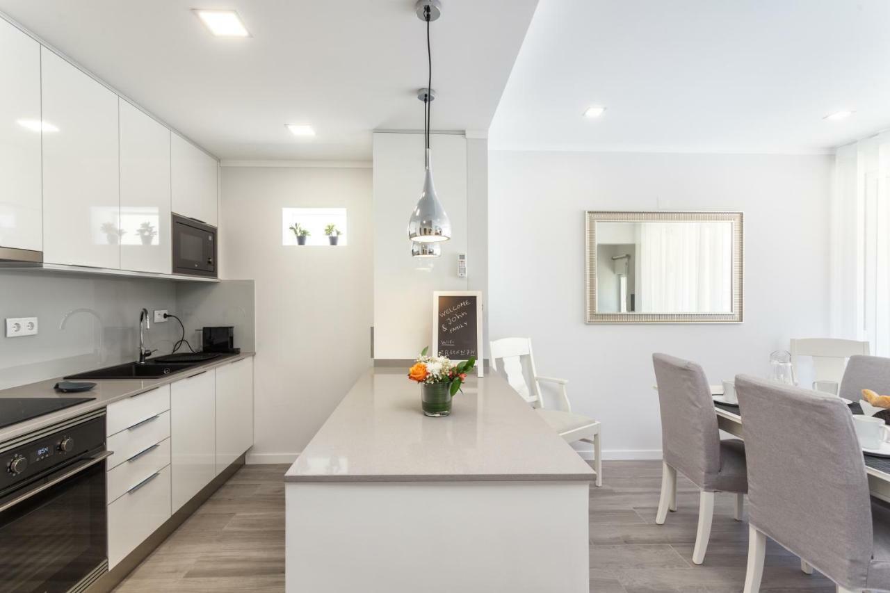 Luxury At Apartment *