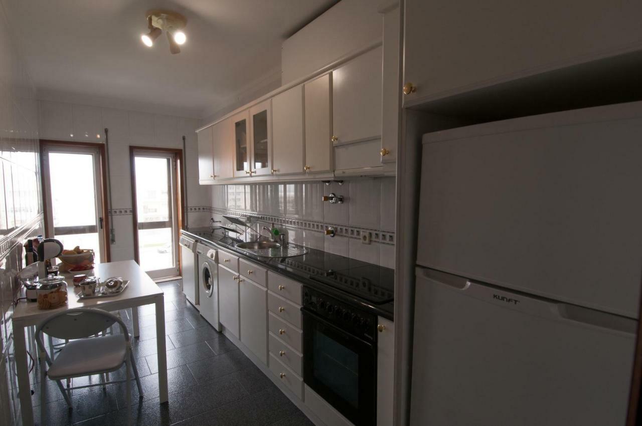 Cozy Front With Rooftop * Vila do Conde