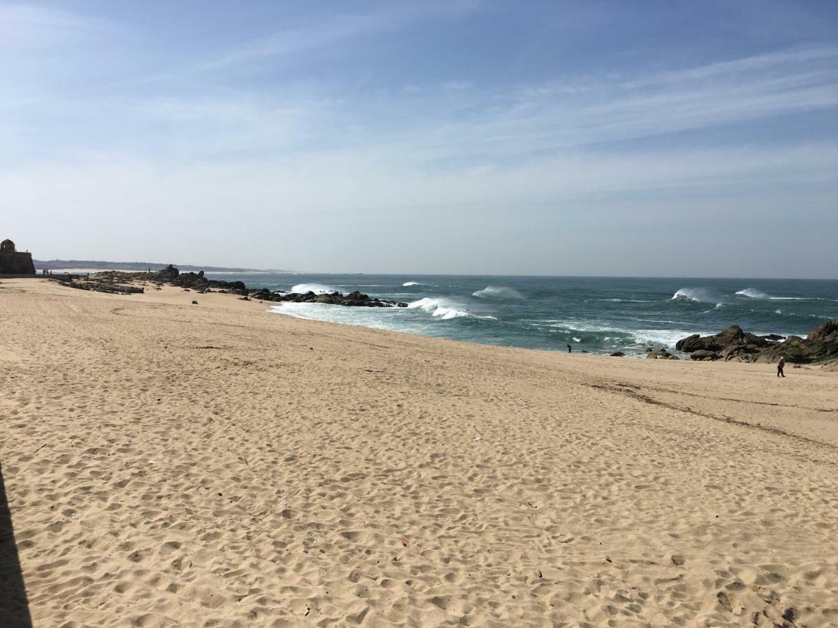 Apartment Cozy Front With Rooftop Vila do Conde