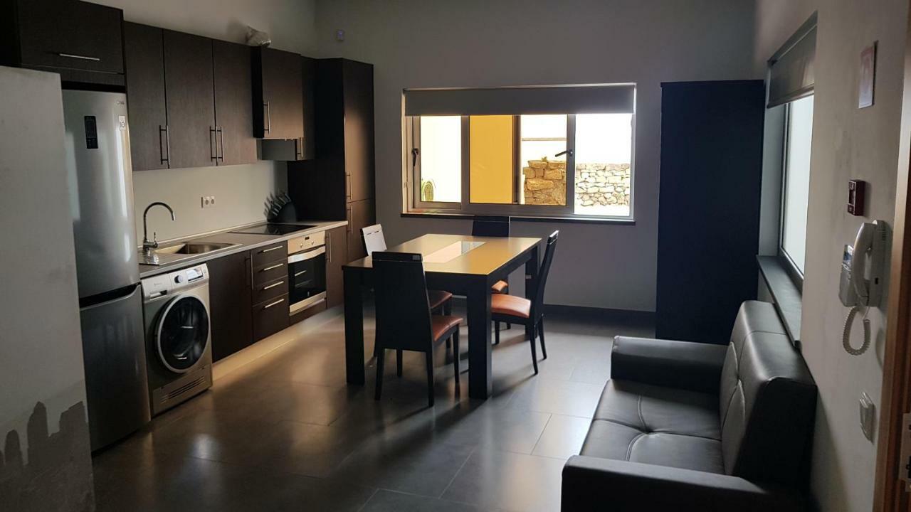 Appartement Black House *
