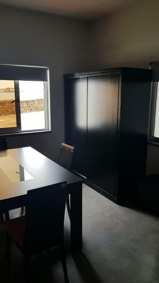 Apartment Black House