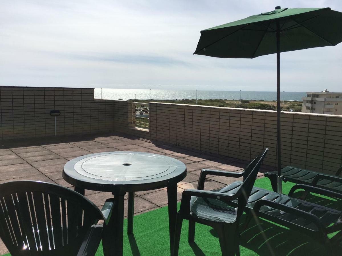 Apartment Cozy Front With Rooftop Vila do Conde
