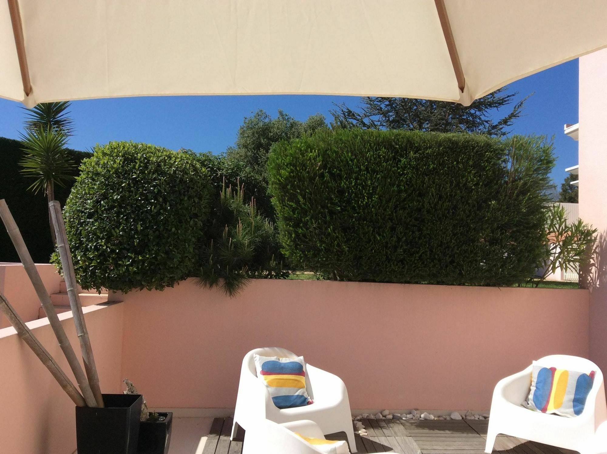 With 2 Bedrooms In Cascais, With Private Pool, Furnished Gar * Cascais