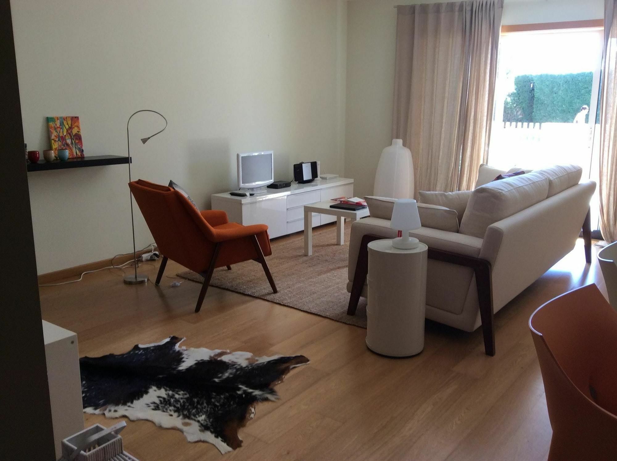 With 2 Bedrooms In Cascais, With Private Pool, Furnished Gar Apartment Cascais