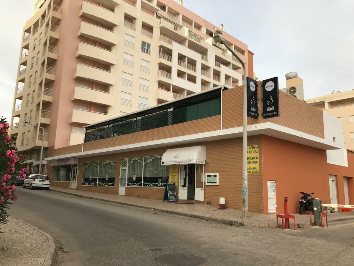 Edificio Canoa Apartment *