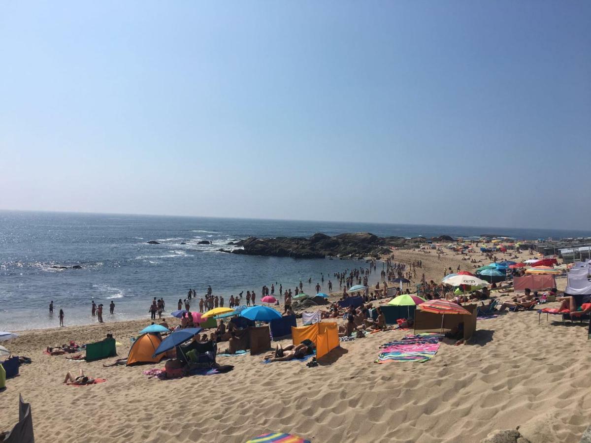 Cozy Front With Rooftop Apartment Vila do Conde