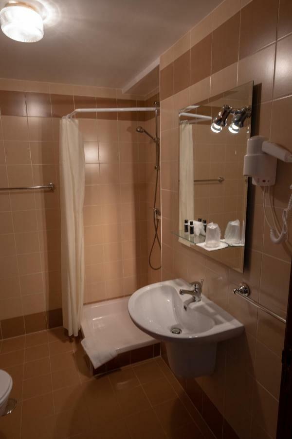 Peregrinos De By Umbral Hotel 2*