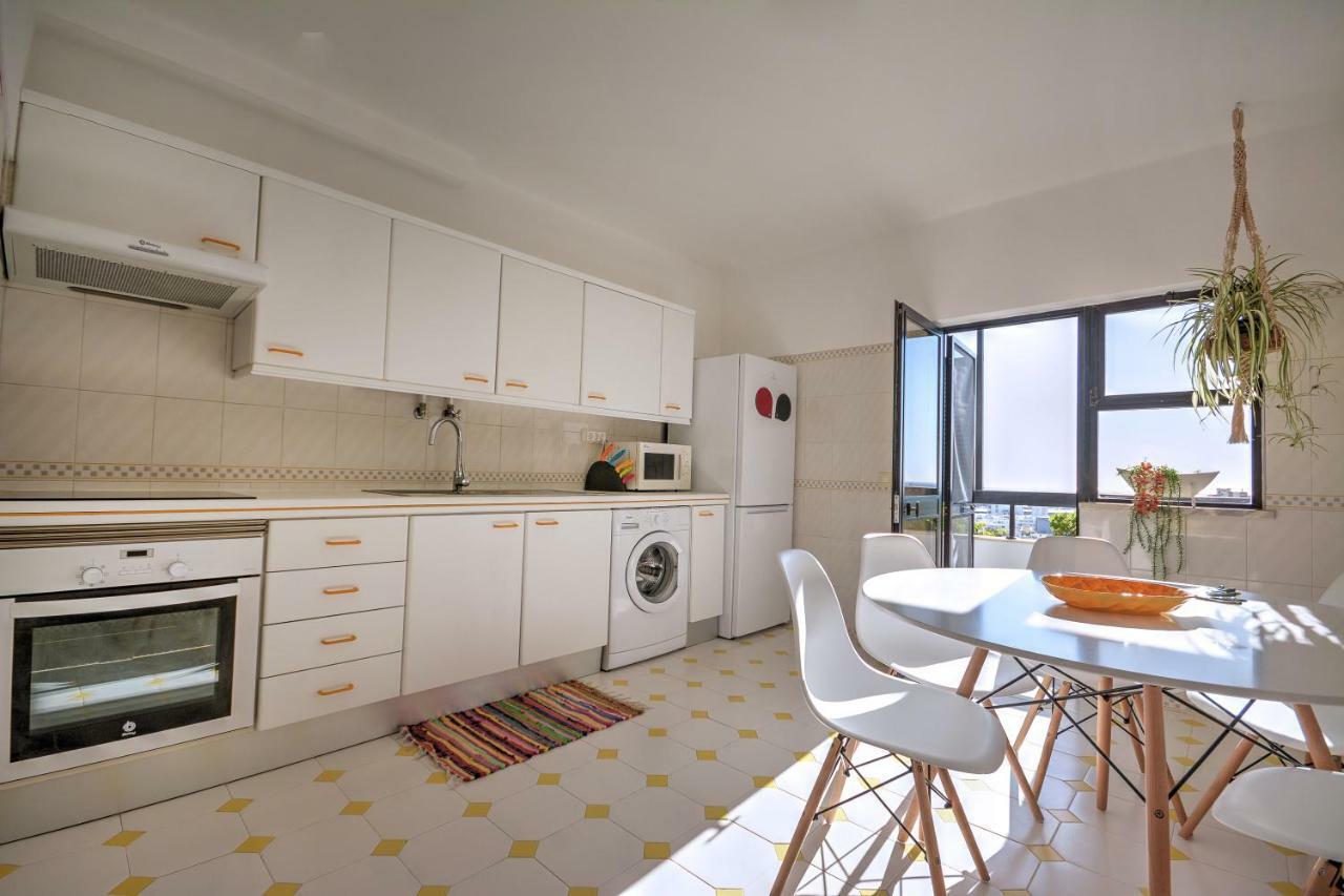 Apartment In With Sea View *