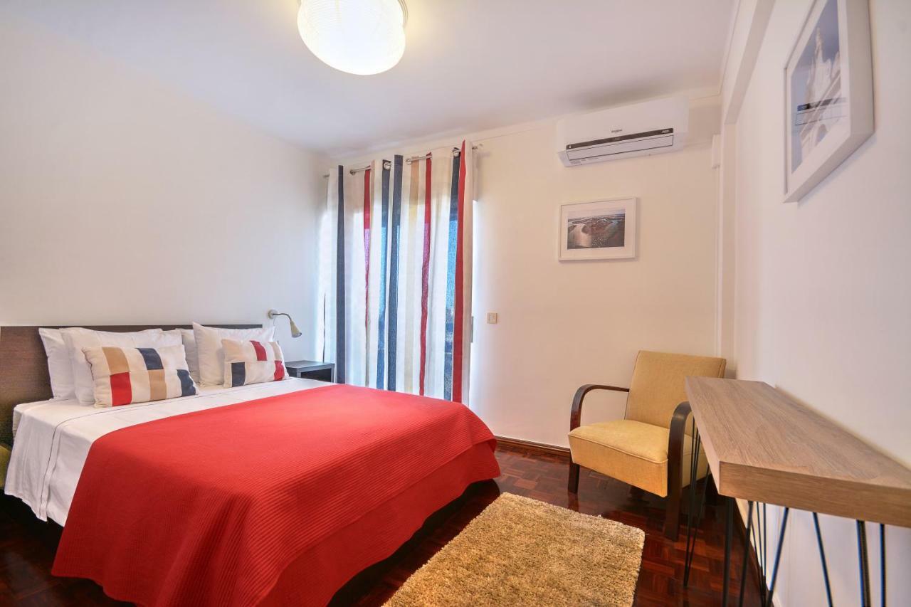 Apartment In With Sea View *