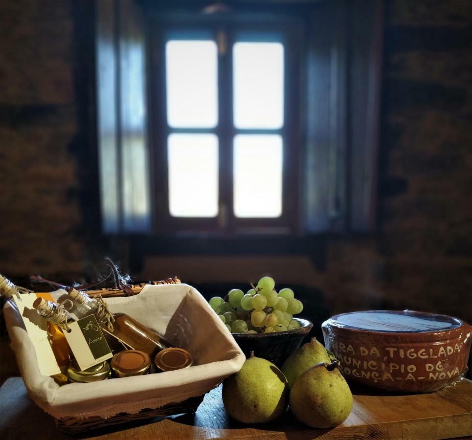 Casas Da Encosta Holiday home *