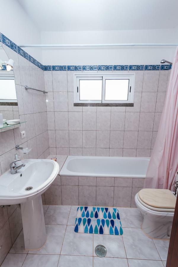 Calheta Apartment *