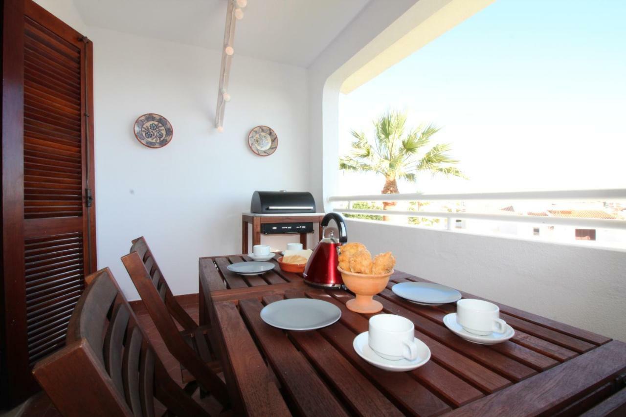 Main Avenue Albufeira, Walk To Beach, Old Town, Shooping, Location Apartamento *