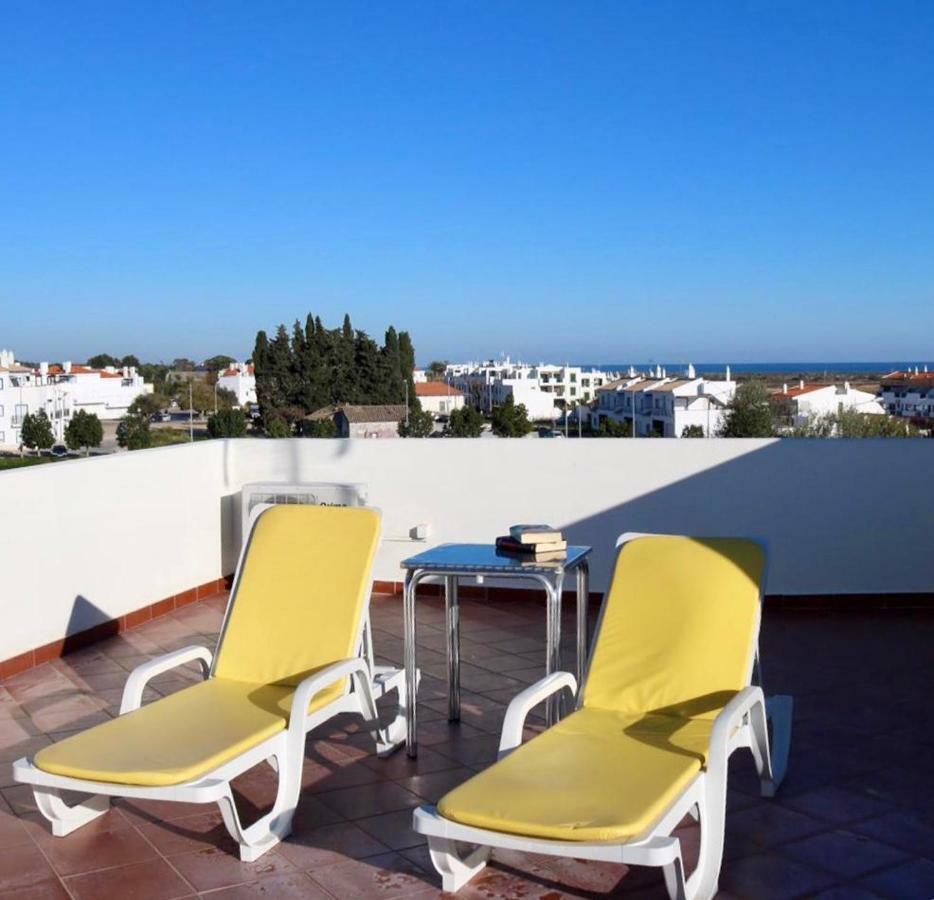 Apartment-terrace And Pool *