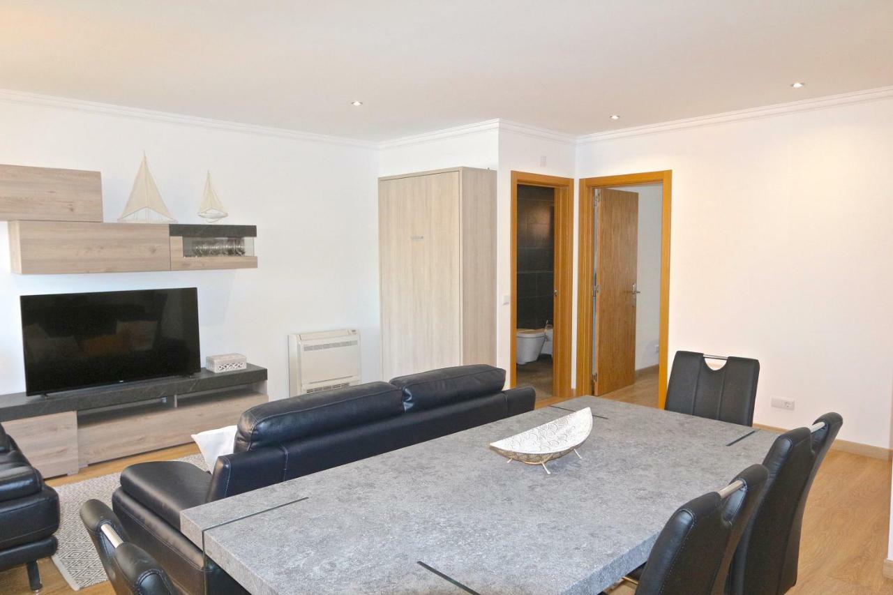 Marina Plaza 162 - Clever Details Apartment *