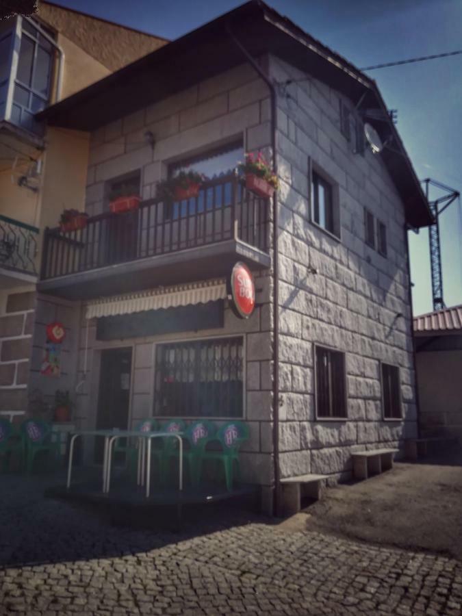 Casa Celeste Castro Daire