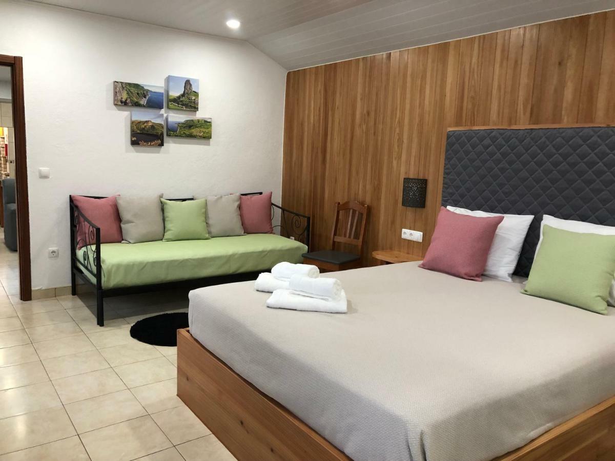 Holiday home Casa Dos Morros *