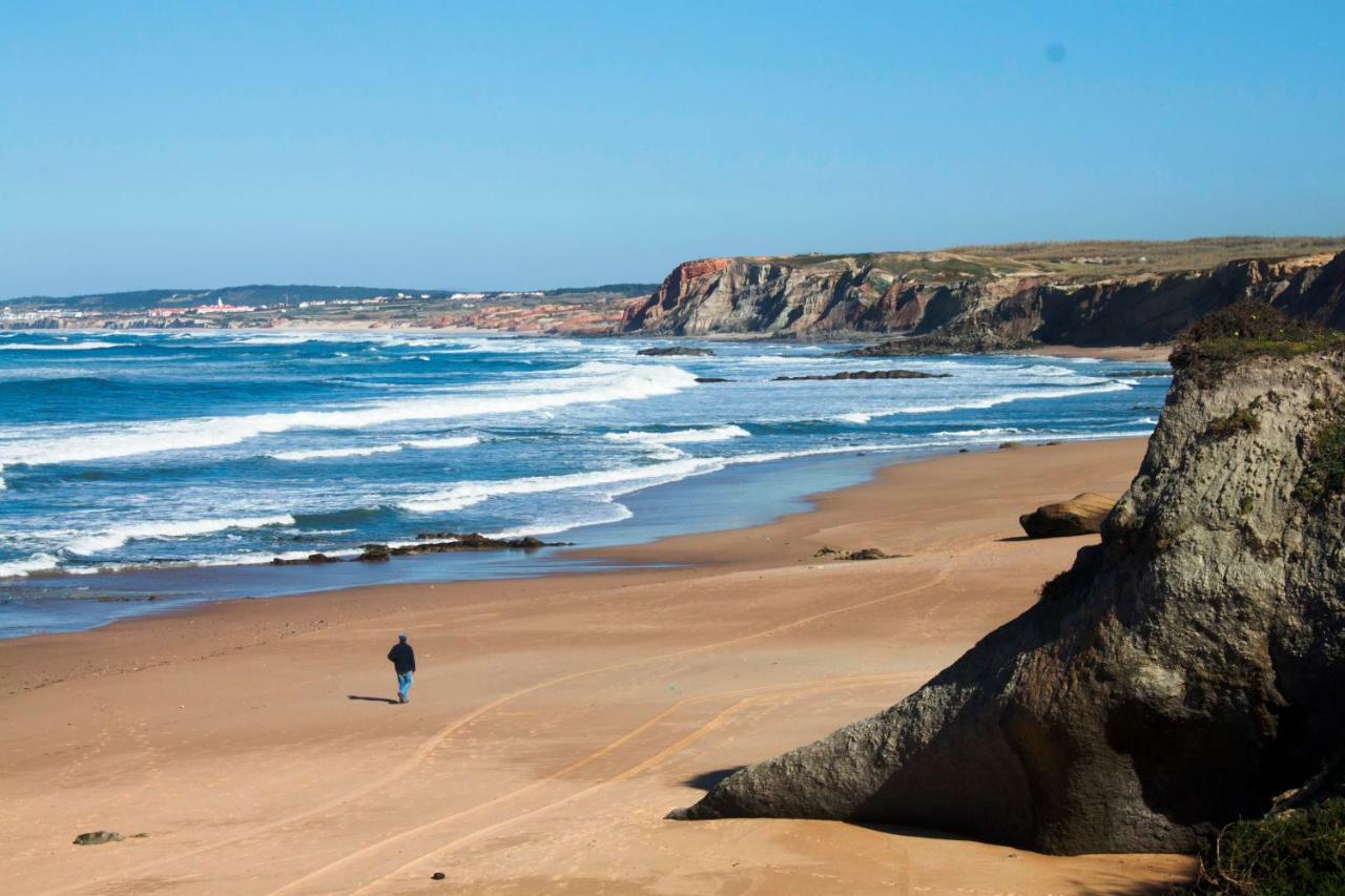 Friendly Peniche