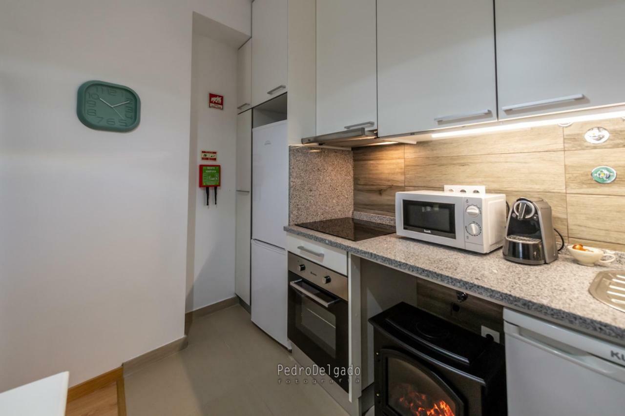 Apartamento No Centro, Junto A Avenida Da Liberdade - 1 Drt *