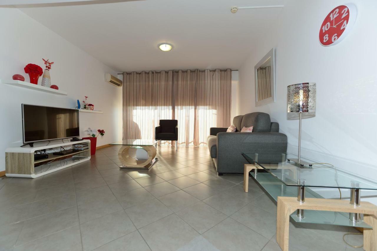 Ruby Red & Atlantic Blue Apartments In Oceano Atlantico Apartment *