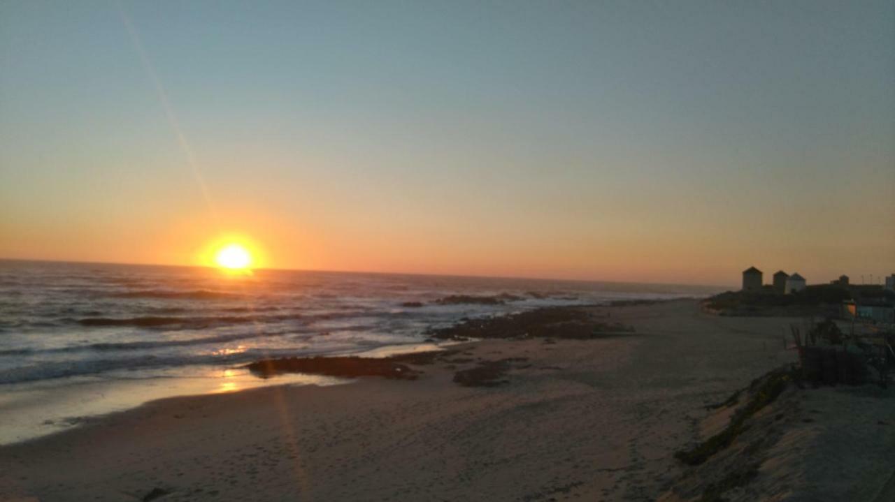 Front Sunset Apúlia