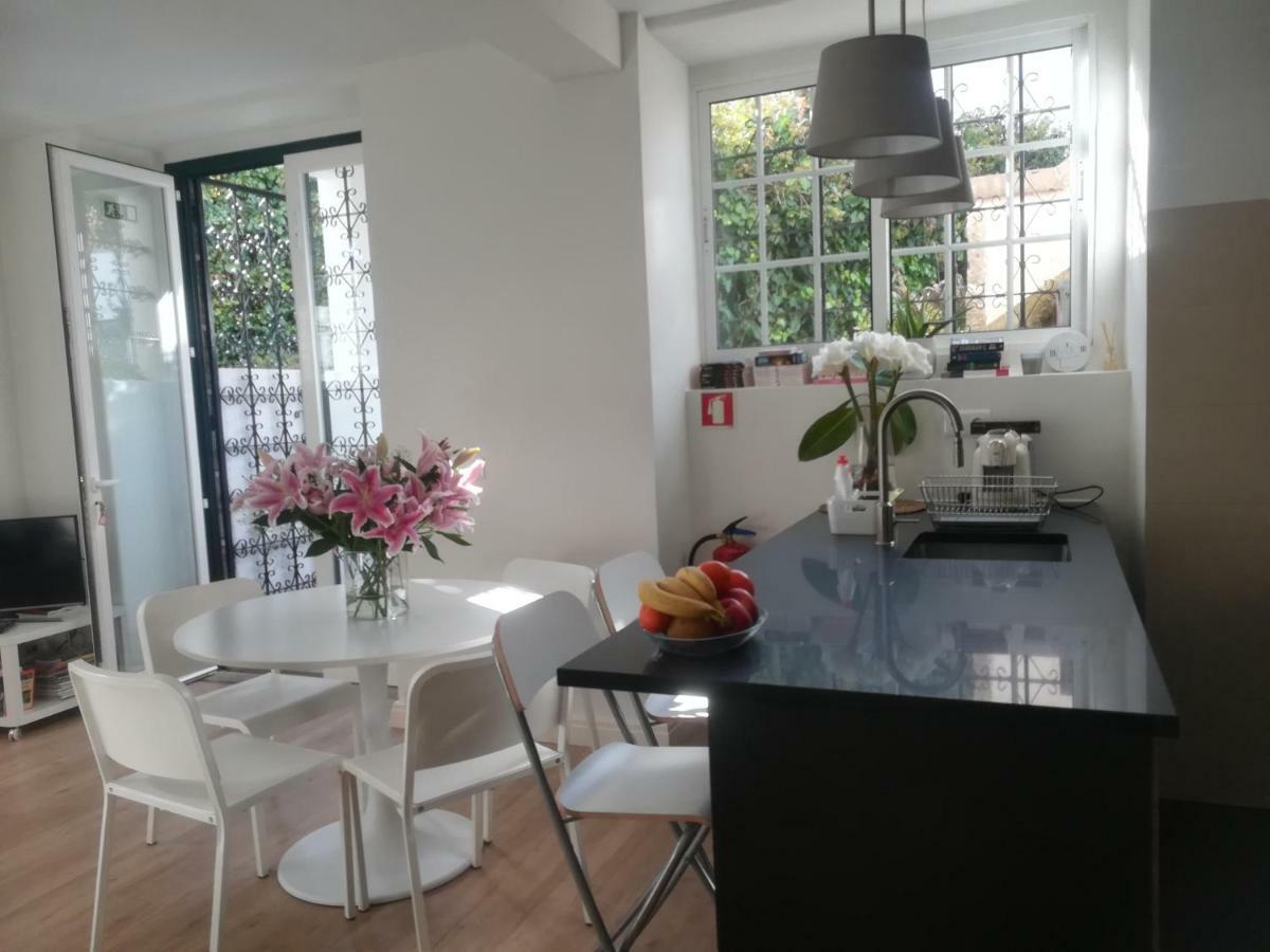 Carvalho Araujo Apartment *