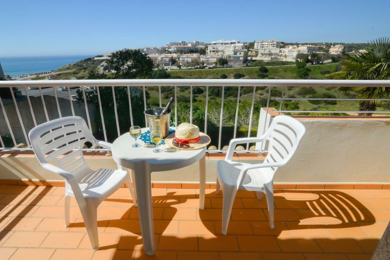Apartment Mos