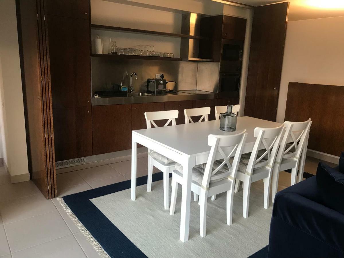 Salgados 6a Apartment *