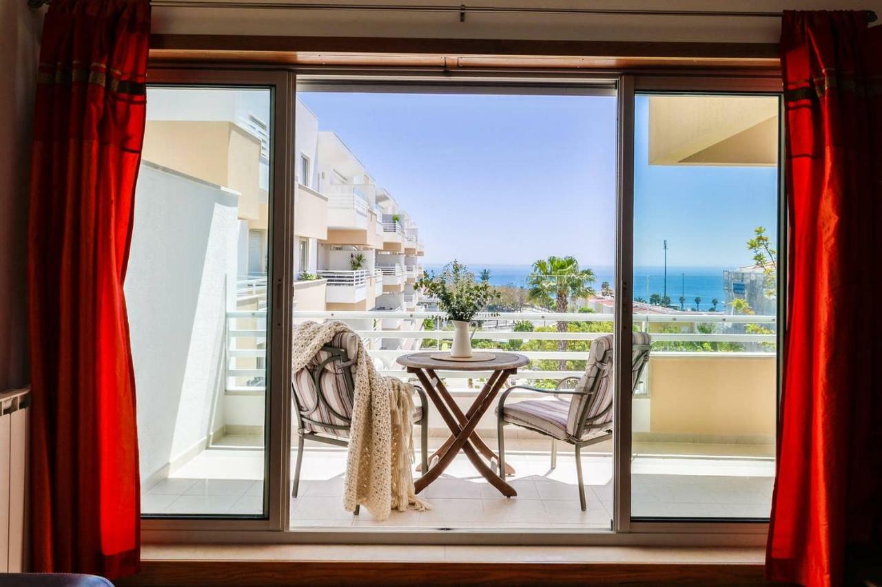 Apartment Fantastic Seaside Family With Pool Parede