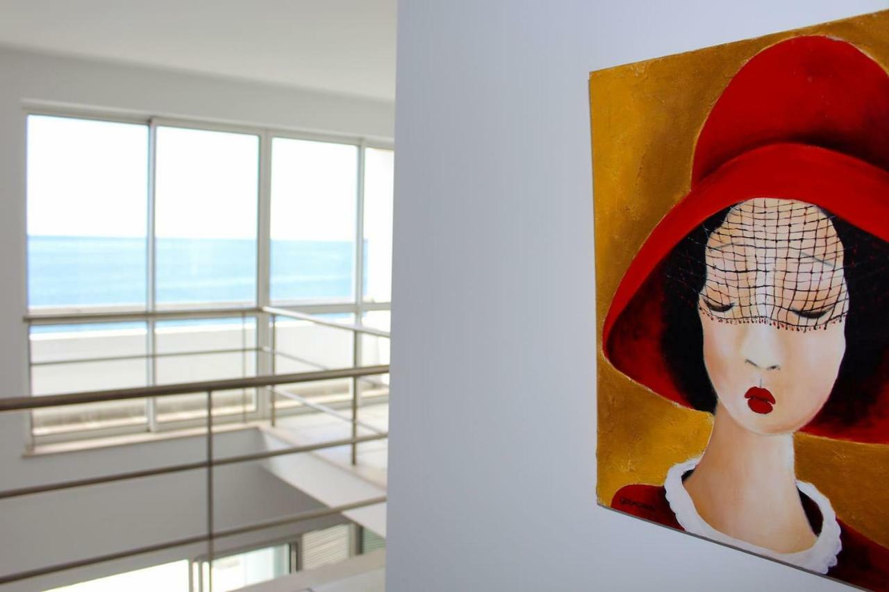 The Artist Villa