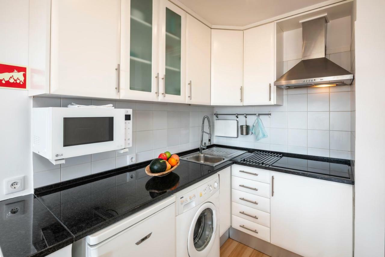 Mia Design Apartment At Center Apartment