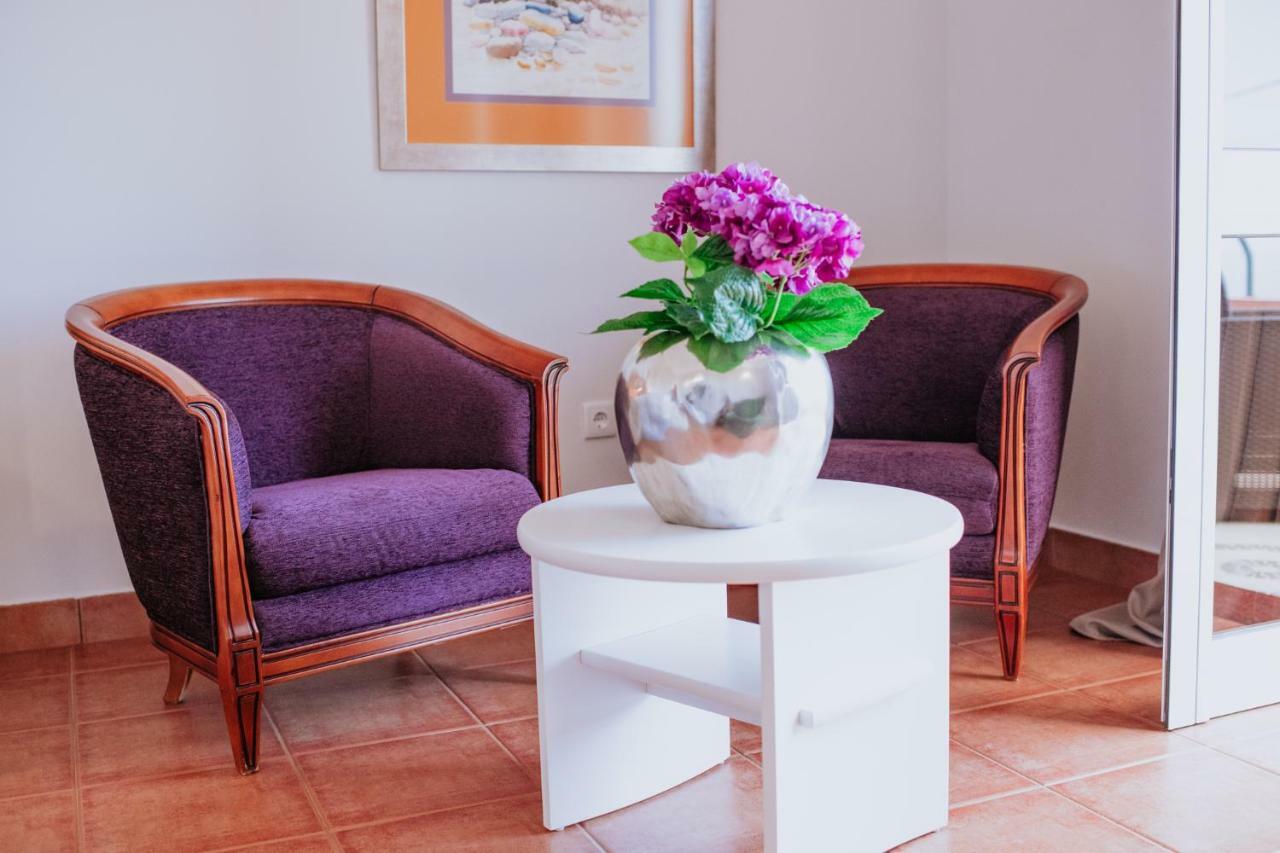 Villa Amore Accommodation Guest house