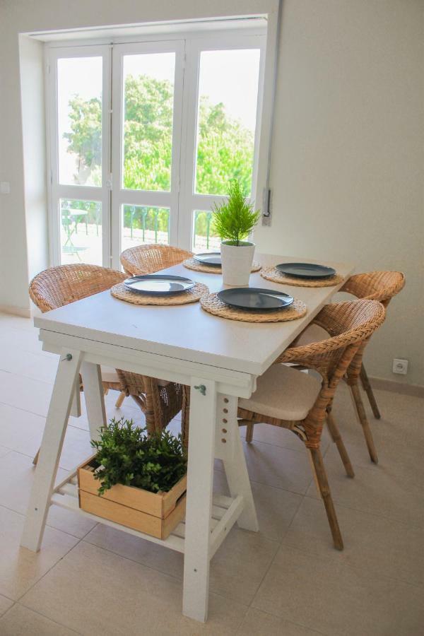 Your Place In Apartment *