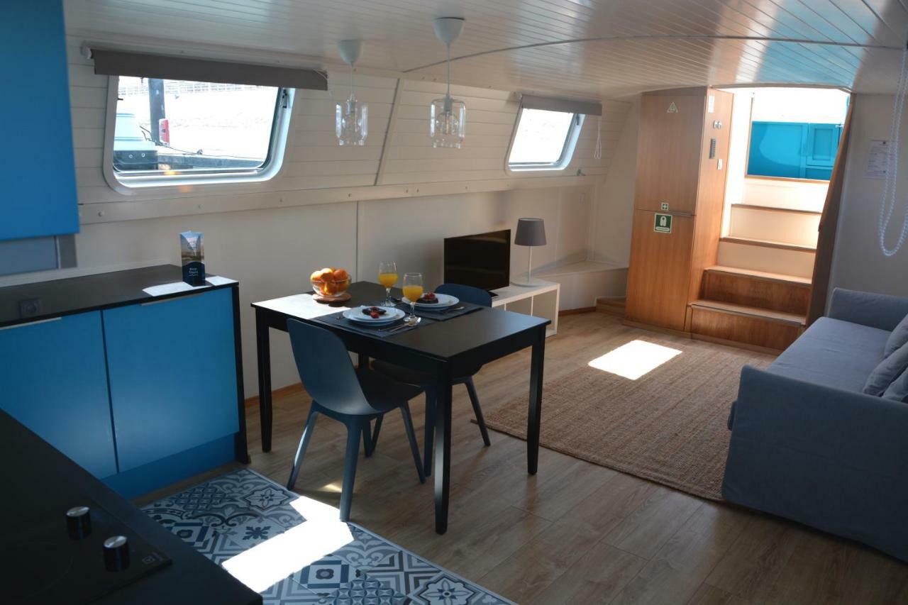 Hotel en barco Tagus Marina *